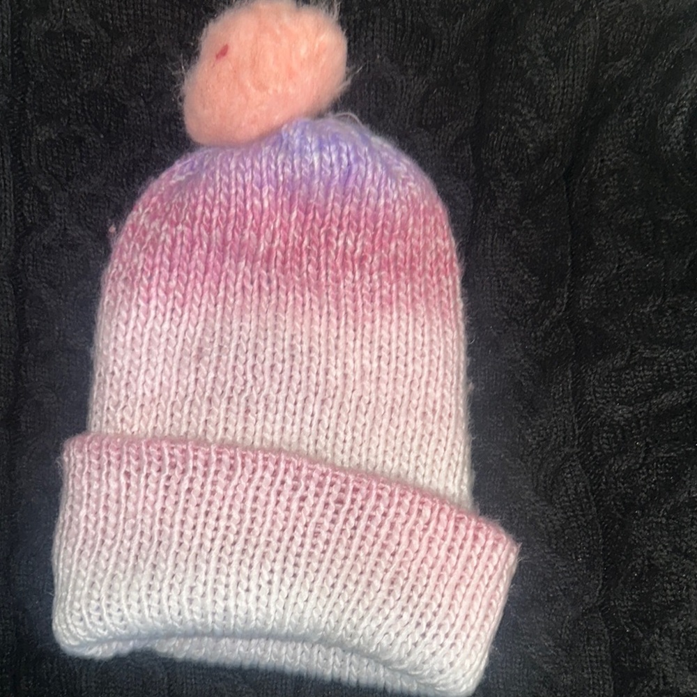 Gradient Knit Beanie with Pom Pom
